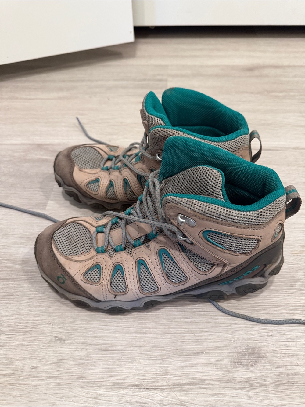 Oboz size 10 women’s Hiking Boots